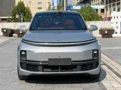 Li Auto L8 Max - ფოტო 2
