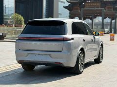 Li Auto L8 Max - ფოტო 4