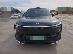 IM Motors Zhiji LS8 52 Max Luxury Six-Seater - ფოტო 2