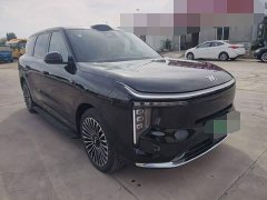 IM Motors Zhiji LS8 52 Max Luxury Six-Seater - ფოტო 3