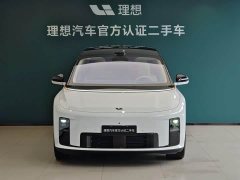 Li Auto i8 Standard Edition - ფოტო 2