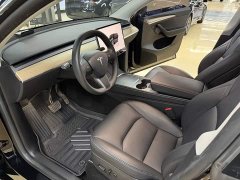 Tesla Model Y Rear-Wheel Drive - ფოტო 5