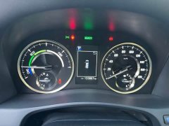 Toyota Vellfire Crown Hybrid 2.5L HV Luxury Edition - ფოტო 8