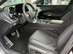 Lexus RX 500h AWD F SPORT Performance - ფოტო 4