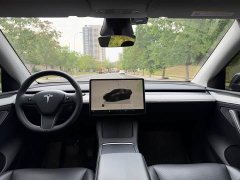 Tesla Model Y Rear-Wheel Drive - ფოტო 13