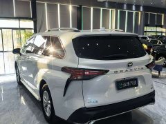 Toyota Gravia 2.5L Hybrid Comfort Edition - ფოტო 13