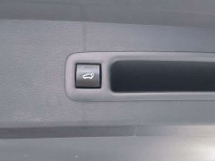 Toyota Gravia 2.5L Hybrid Comfort Edition - ფოტო 9