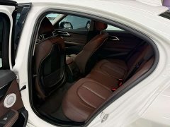 BMW 1 Series 120i M Sport Night Edition - ფოტო 7