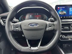 Ford Focus Sedan EcoBoost 180 Automatic ST Line - ფოტო 19