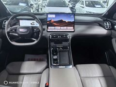Geely Boyue L Fourth Generation 1.5TD DCT Jinxiu - ფოტო 9