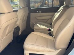 Li Auto ONE Extended Range 6-Seater - ფოტო 5