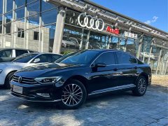 Volkswagen Magotan 330TSI DSG Luxury - ფოტო 1
