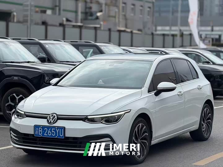 Volkswagen Golf 280TSI DSG Pro - ავტომობილი ჩინეთიდან