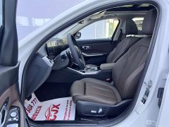 BMW 3 Series 320Li M Sport Package - ფოტო 8