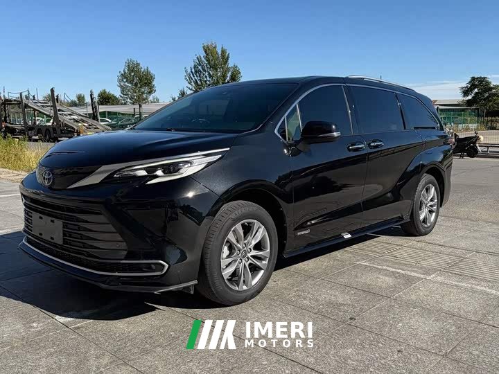 Toyota Sienna 2.5L Hybrid Premium Edition - ავტომობილი ჩინეთიდან