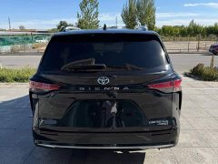 Toyota Sienna 2.5L Hybrid Premium Edition - ფოტო 13