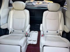 Toyota Sienna 2.5L Hybrid Premium Edition - ფოტო 8