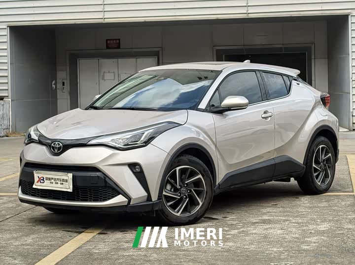 Toyota C-HR 2.0L Luxury Edition - car from China