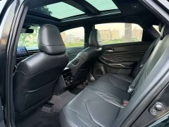 Toyota Avalon Hybrid 2.5L XLE Premium - ფოტო 8
