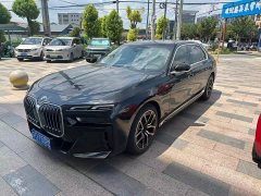 BMW 7 Series 735Li M Sport Package - ფოტო 1