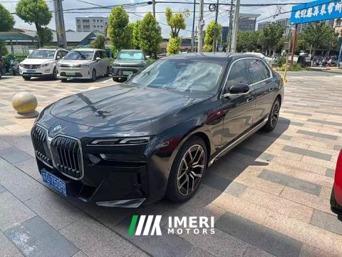 2023 BMW 7 Series 735Li M Sport Package