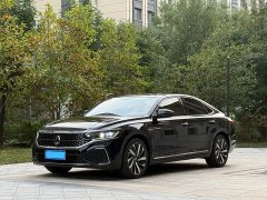 Volkswagen Passat 330TSI Starry Sky Elite - ფოტო 1