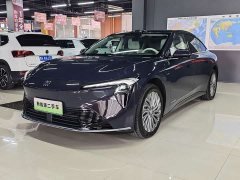 Buick Zhijing L7 Extended Range Avvia - ფოტო 1
