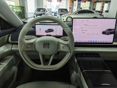 Buick Zhijing L7 Extended Range Avvia - ფოტო 11