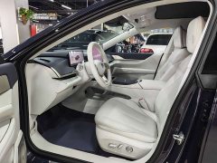 Buick Zhijing L7 Extended Range Avvia - ფოტო 6