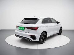 Audi A3 Facelift Sportback 35 TFSI Fashion Sport - ფოტო 3