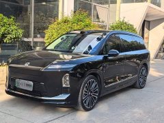 NIO ES8 Six-Seat Executive Signature Edition - ფოტო 1