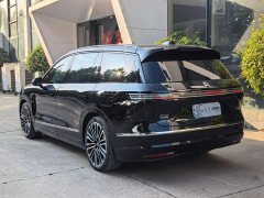 NIO ES8 Six-Seat Executive Signature Edition - ფოტო 3