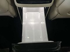 Voyah Lantu Dreamchaser PHEV AWD Flagship Kunpeng Edition - ფოტო 4