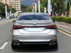 Toyota Avalon 2.5L Luxury - ფოტო 9