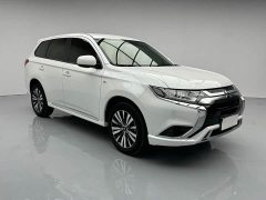 Mitsubishi Outlander Facelift 2.0L FWD Comfort 5-Seater - ფოტო 3