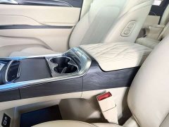 Buick GL8 ES Luxe Enjoyment Edition - ფოტო 16