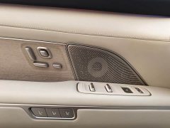 NIO ES8 Six-Seat Executive Signature Edition - ფოტო 18