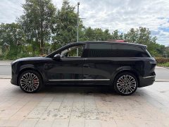 NIO ES8 Six-Seat Executive Signature Edition - ფოტო 4