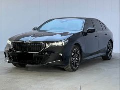 BMW 5 Series 530Li Premier M Sport Package - ფოტო 1