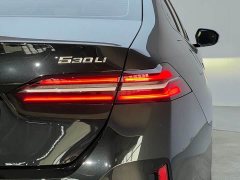 BMW 5 Series 530Li Premier M Sport Package - ფოტო 16