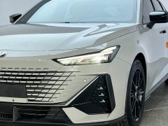 Changan UNI-V 1.5T Deluxe - ფოტო 4