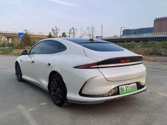 IM Motors Zhiji L6 Max Standard Edition - photo 7