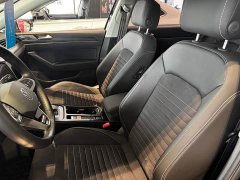 Volkswagen Magotan 330TSI DSG Luxury - ფოტო 12