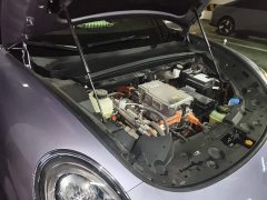 Ora Lightning Cat 555km Luxury Edition - ფოტო 20