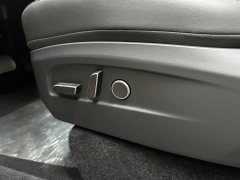 Tesla Model Y Rear-Wheel Drive - photo 15