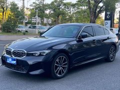 BMW 3 Series 325Li M Sport Package - ფოტო 1