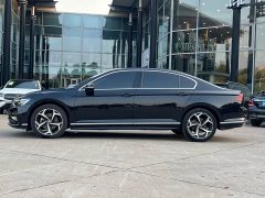 Volkswagen Magotan 2 Million Units Commemorative Edition 330TSI DSG Leading Version - ფოტო 3