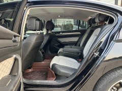 Volkswagen Magotan 2 Million Units Commemorative Edition 330TSI DSG Leading Version - ფოტო 9
