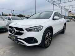 Mercedes-Benz GLA 200 - ფოტო 1