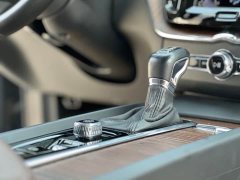 Volvo XC60 T5 AWD Smart Remote Luxury Edition - ფოტო 6